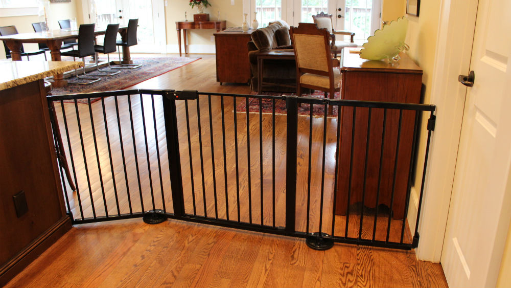 Versagate Baby Gate Black (40 to 77.25W) Baby and Pet Gates